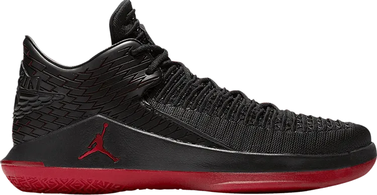 Air Jordan 32 Low Last Shot, black